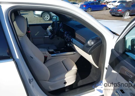 2020 Mercedes-Benz Glb 250 z USA, uszkodzony, nr VIN W1N4M4GB8LW048604